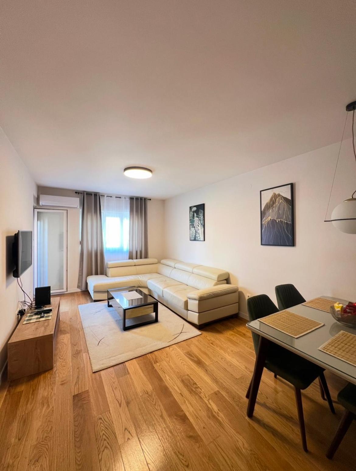 White Homes • Point Podgorica