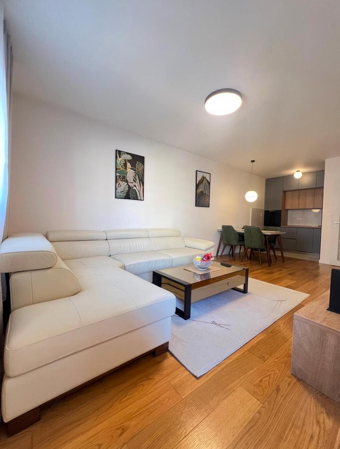 White Homes • Point Appartement Podgorica