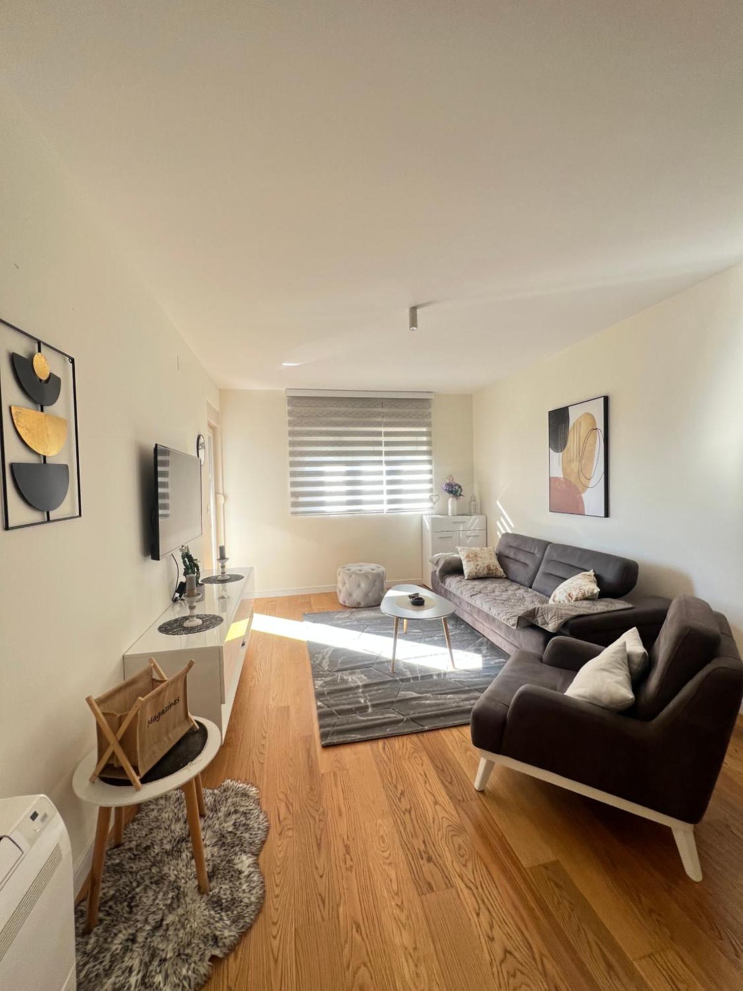 White Homes • Point Appartement *